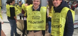 Colletta alimentare, sindaco Romizi e assessore Vignaioli partecipano alla giornata di solidarietà