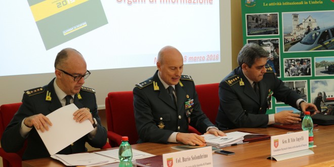 “Scoperti 186 evasori fiscali in Umbria nel 2015″, il bilancio della Guardia di Finanza